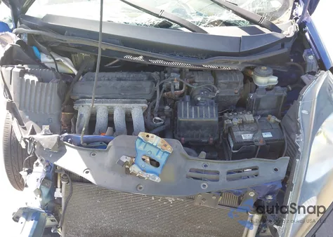 2013 Honda Fit Sport z USA, uszkodzony, nr VIN JHMGE8H52DC021210